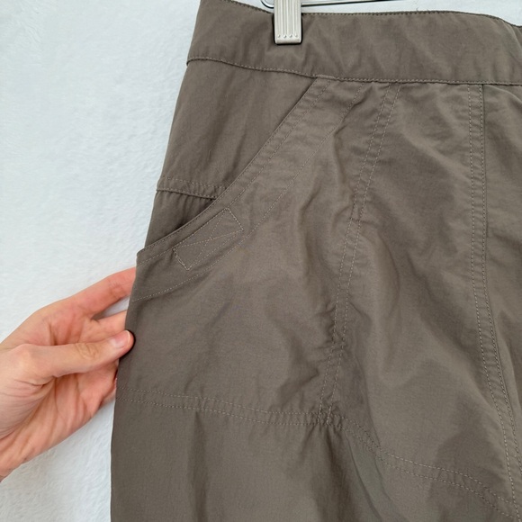 Mountain Hardwear womens taupe lightweight straight leg outdoor pants size 10 - Picture 10 of 12